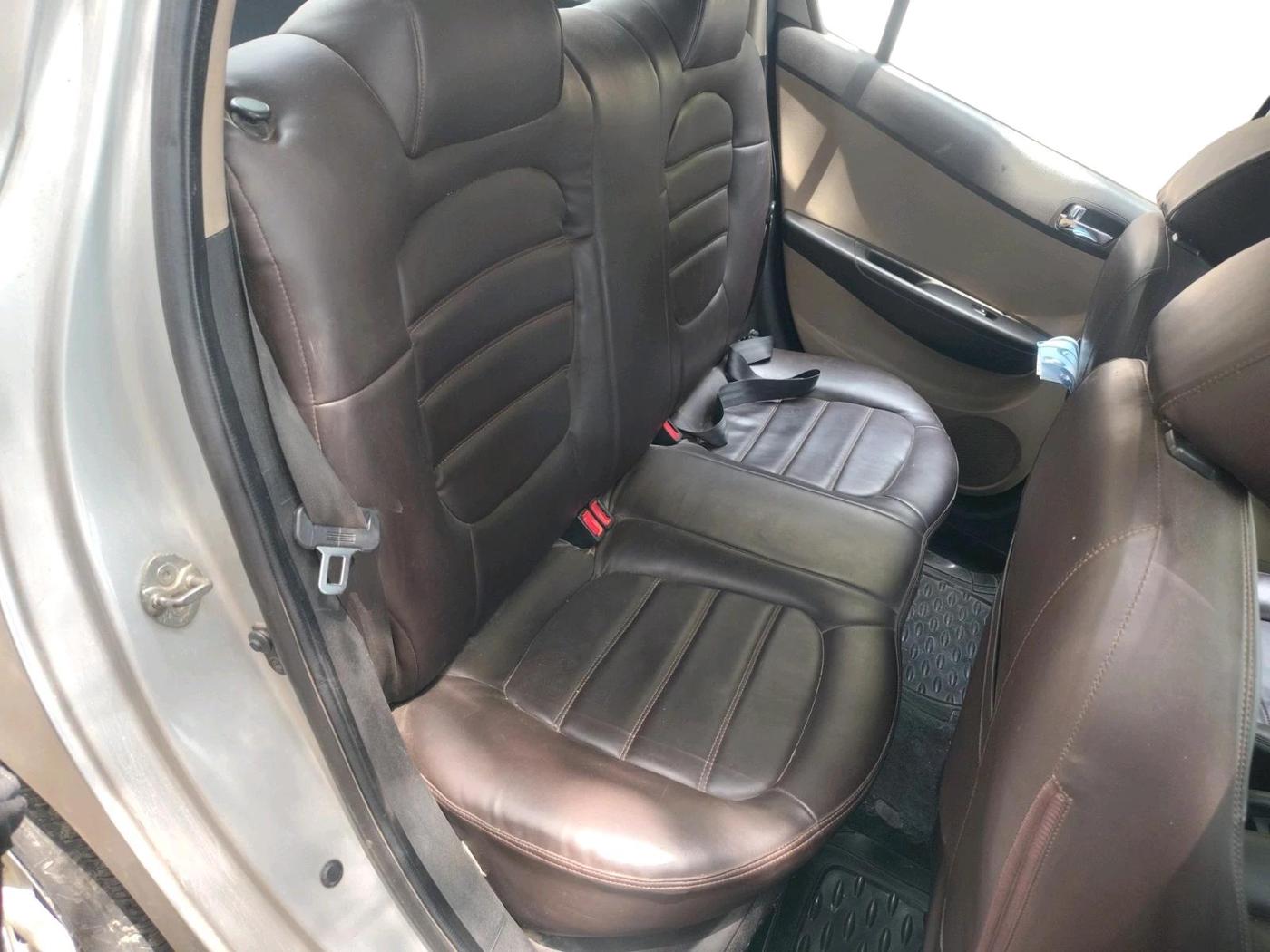 2012 Hyundai i20 MAGNA (O) 1.2, Petrol, Manual, 99,548 km, interior