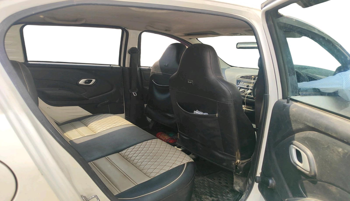 2018 Datsun Redi Go T(O) 1.0, CNG, Manual, 56,281 km, interior