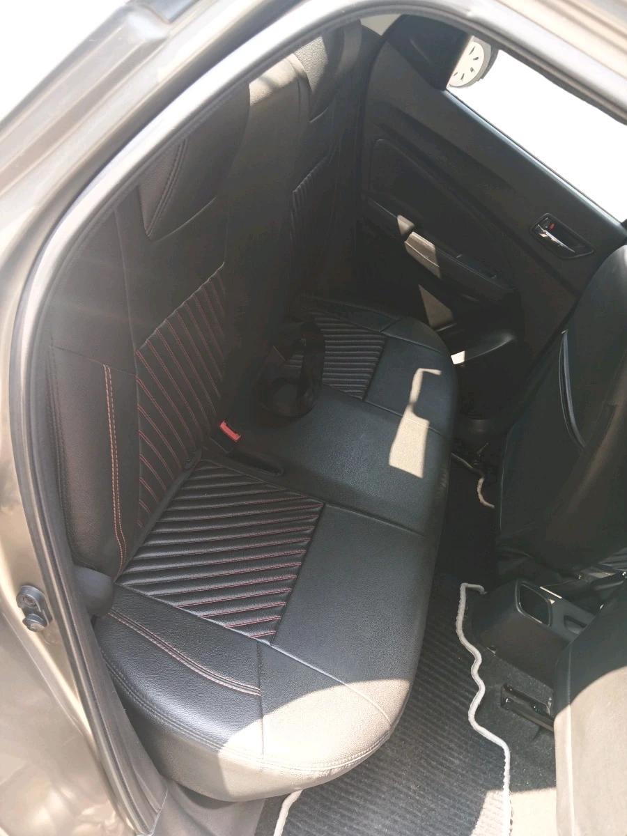 2018 Maruti Swift VXI, Petrol, Manual, 40,700 km, interior