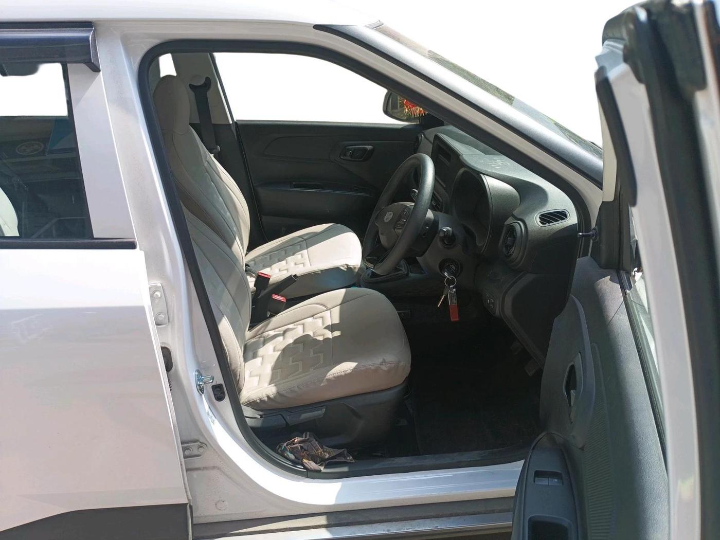 2026 Hyundai EXTER HX 2 Petrol Manual, Petrol, Manual, 2,380 km, interior