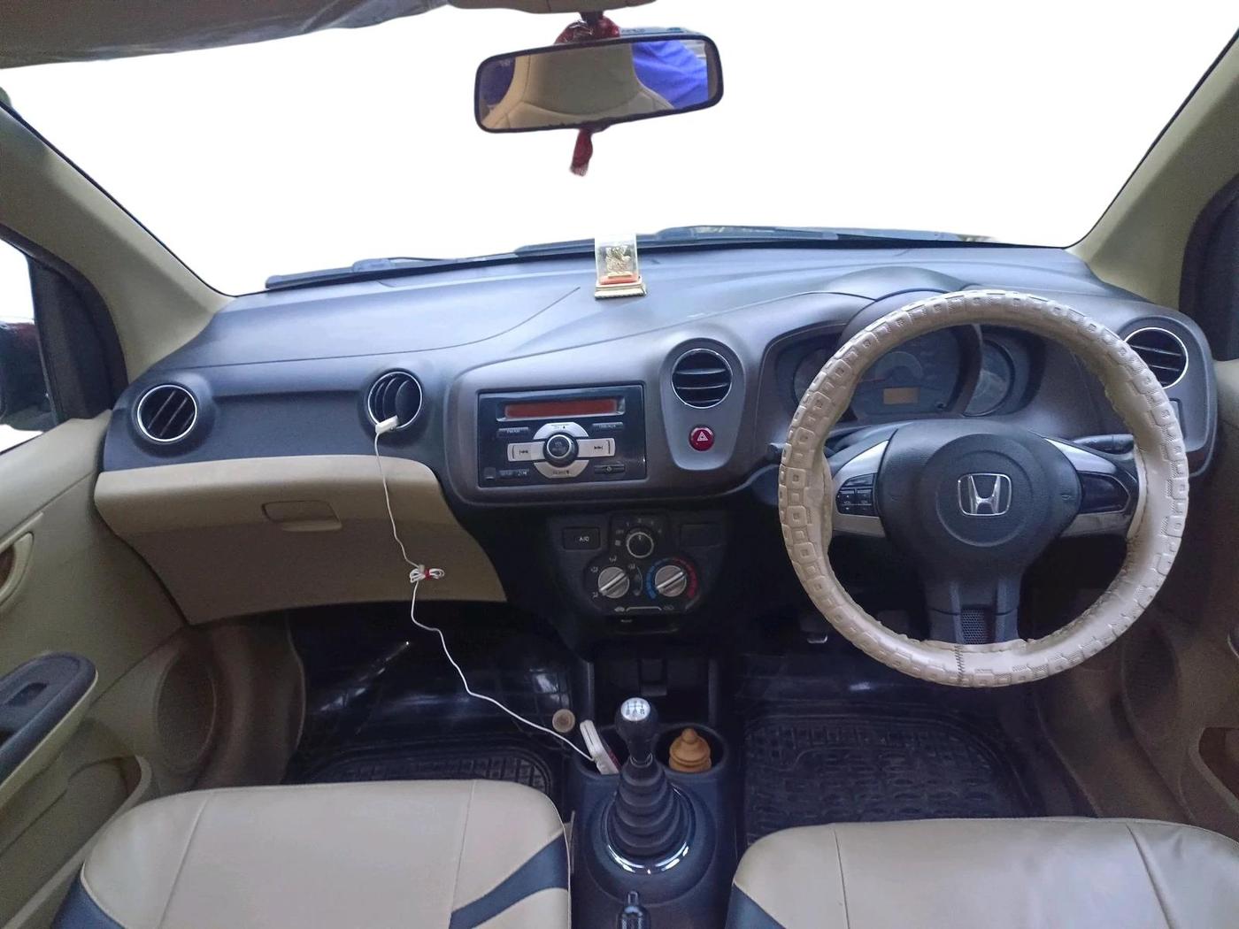 2014 Honda Amaze 1.2L I-VTEC S, Petrol, Manual, 79,856 km, interior