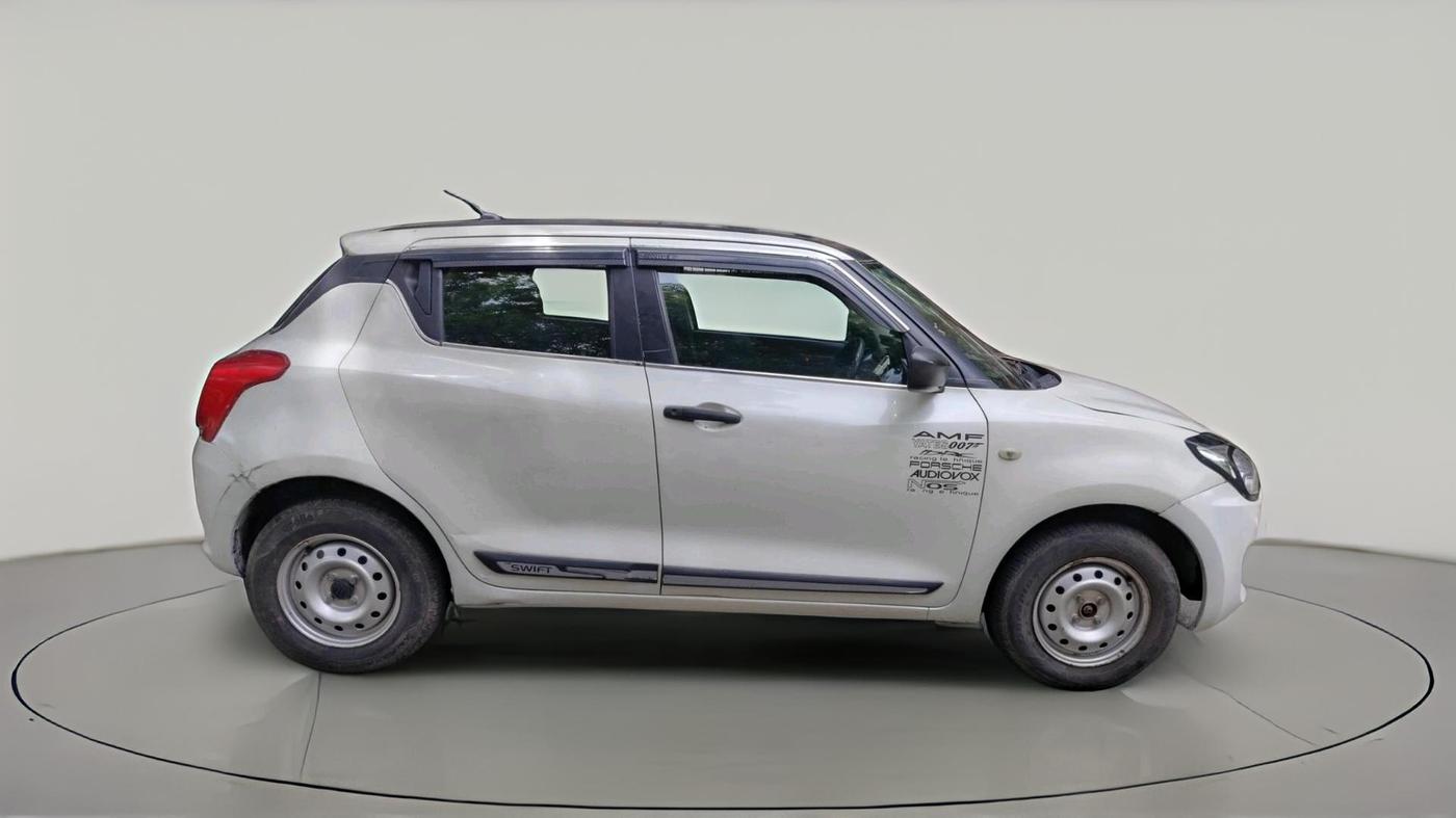2021 Maruti Swift LXI, Petrol, Manual, 48,877 km, exterior