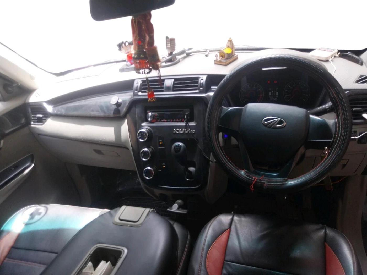2016 Mahindra Kuv100 K4 D 6 STR, Diesel, Manual, 1,34,425 km, interior