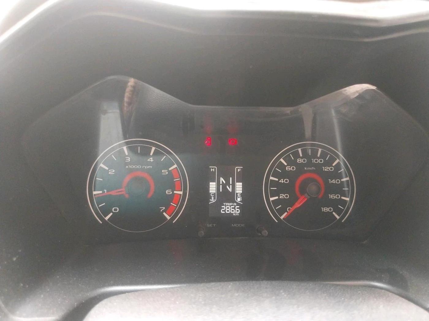 2016 Mahindra Kuv100 K4 D 6 STR, Diesel, Manual, 1,34,425 km, interior