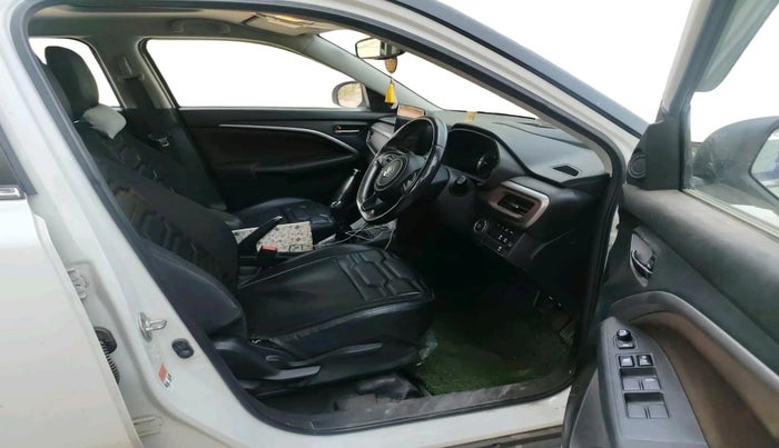 2022 Maruti BREZZA ZXI + SMART HYBRID, Petrol, Manual, 74,481 km, interior