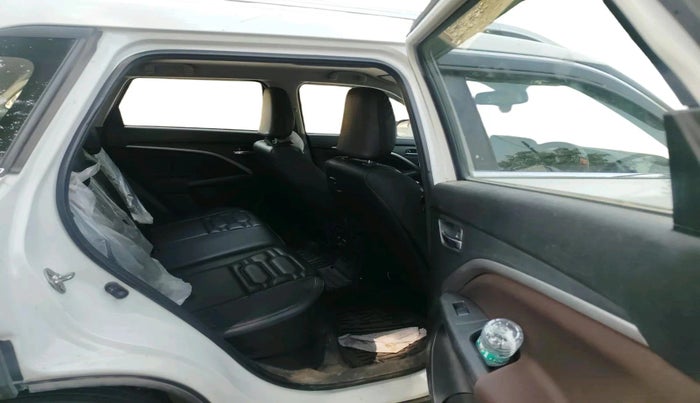 2022 Maruti BREZZA ZXI + SMART HYBRID, Petrol, Manual, 74,481 km, interior