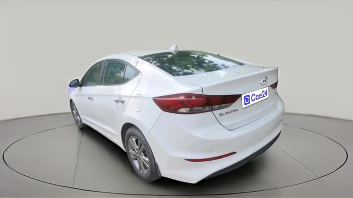2017 Hyundai New Elantra 1.6 SX (O) AT DIESEL, Diesel, Automatic, 1,46,084 km, exterior