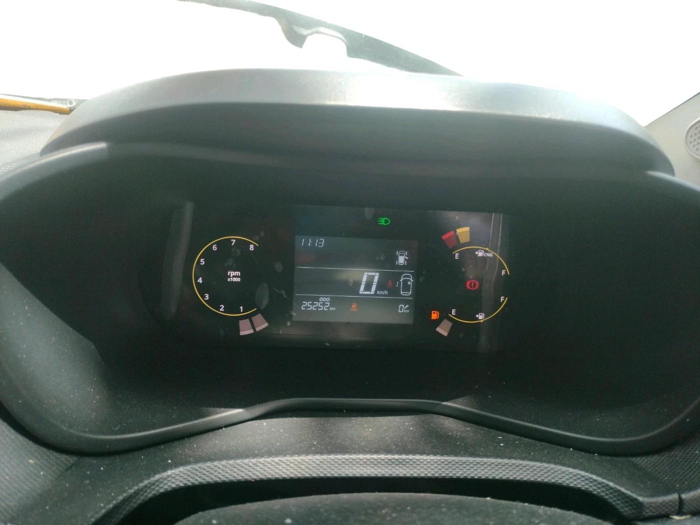 2024 Tata NEXON Pure S 1.2 iCNG, CNG, Manual, 25,252 km, interior