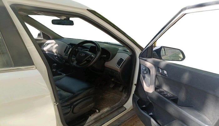 2016 Hyundai Creta SX PLUS 1.6 DIESEL, Diesel, Manual, 1,04,699 km, interior