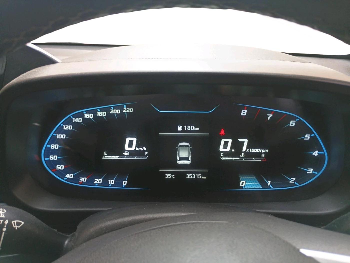 2022 Hyundai NEW I20 ASTA 1.2 MT, Petrol, Manual, 35,315 km, interior