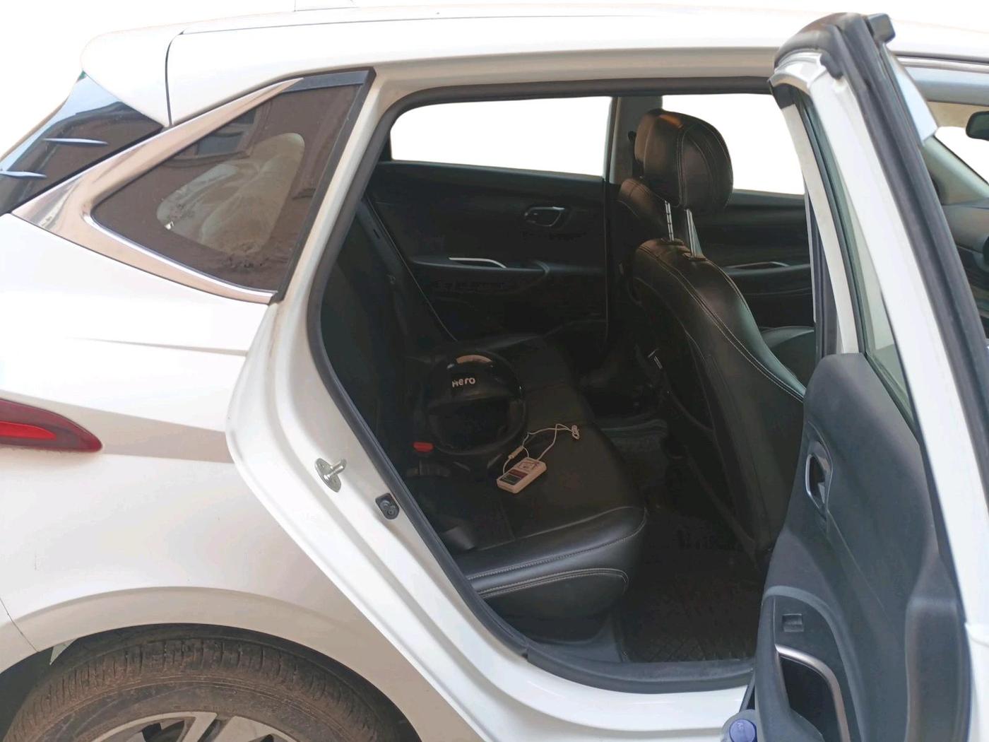 2022 Hyundai NEW I20 ASTA 1.2 MT, Petrol, Manual, 35,315 km, interior