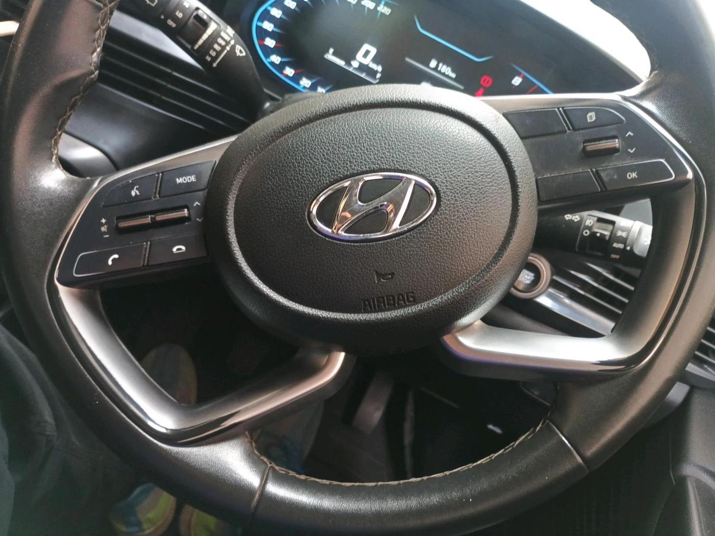 2022 Hyundai NEW I20 ASTA 1.2 MT, Petrol, Manual, 35,315 km, interior