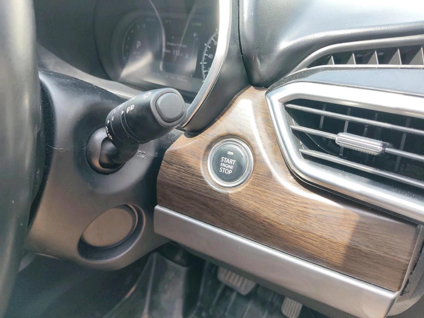 2020 Tata Harrier XZA PLUS 2.0L, Diesel, Automatic, 75,747 km, interior