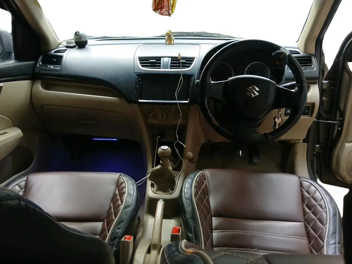 2015 Maruti Swift Dzire VXI, CNG, Manual, 90,262 km, interior