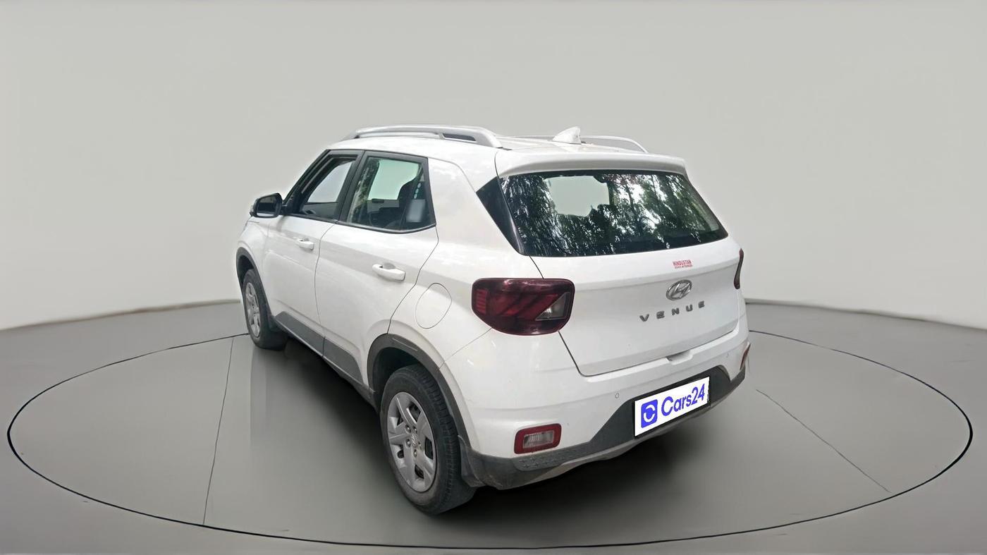 2021 Hyundai VENUE S+ 1.2, Petrol, Manual, 44,004 km, exterior