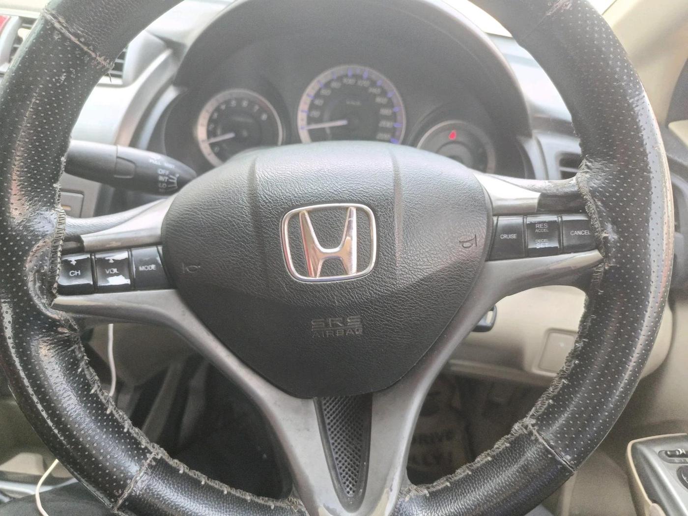 2012 Honda City 1.5L I-VTEC V MT, Petrol, Manual, 1,19,273 km, interior