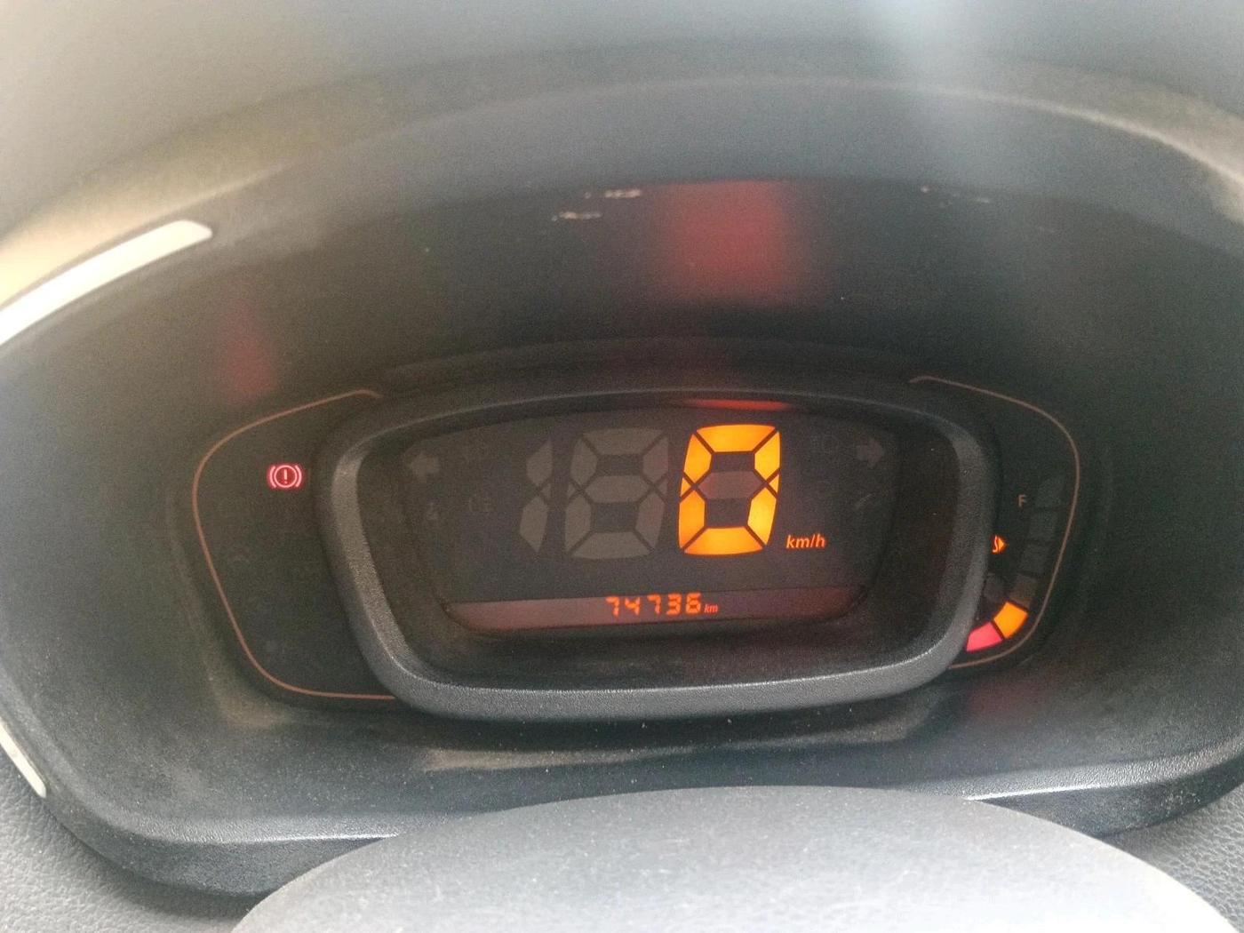 2016 Renault Kwid RXL, Petrol, Manual, 74,736 km, interior