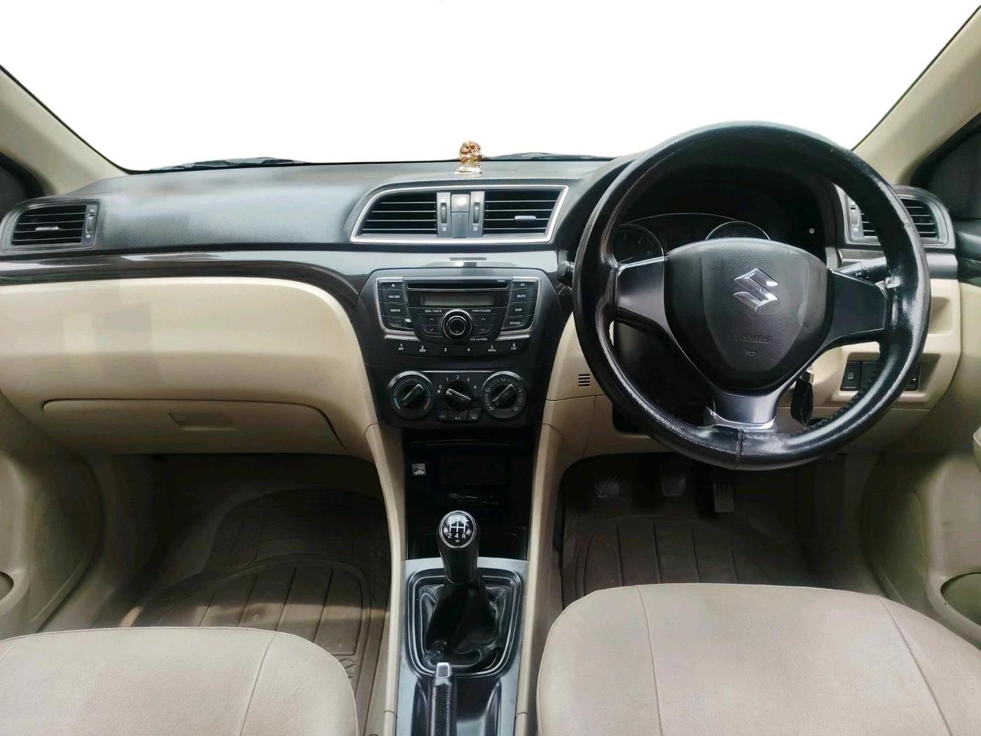 2017 Maruti Ciaz VDI (O) SHVS, Diesel, Manual, 1,23,911 km, interior