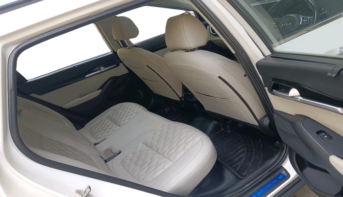 2021 KIA SELTOS HTX 1.5 CVT PETROL, Petrol, Automatic, 43,405 km, interior