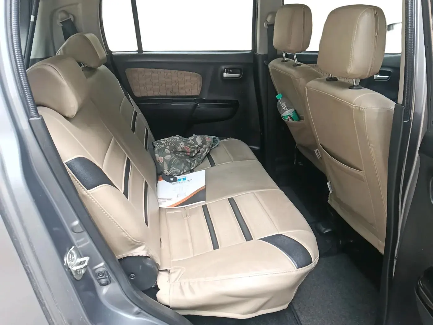 2017 Maruti Wagon R 1.0 VXI OPT, Petrol, Manual, 28,771 km, interior