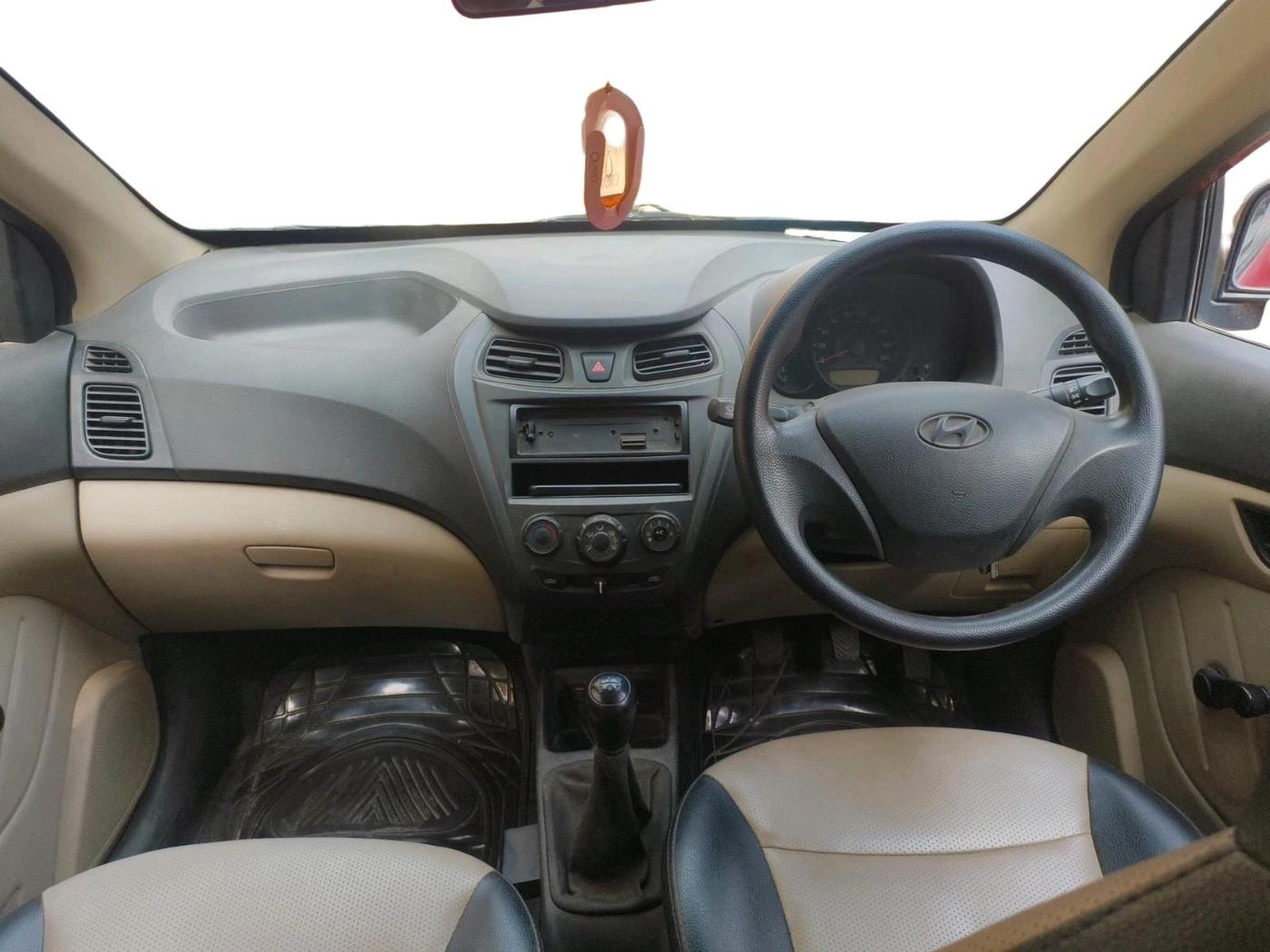 2014 Hyundai Eon D-LITE+, Petrol, Manual, 70,218 km, interior