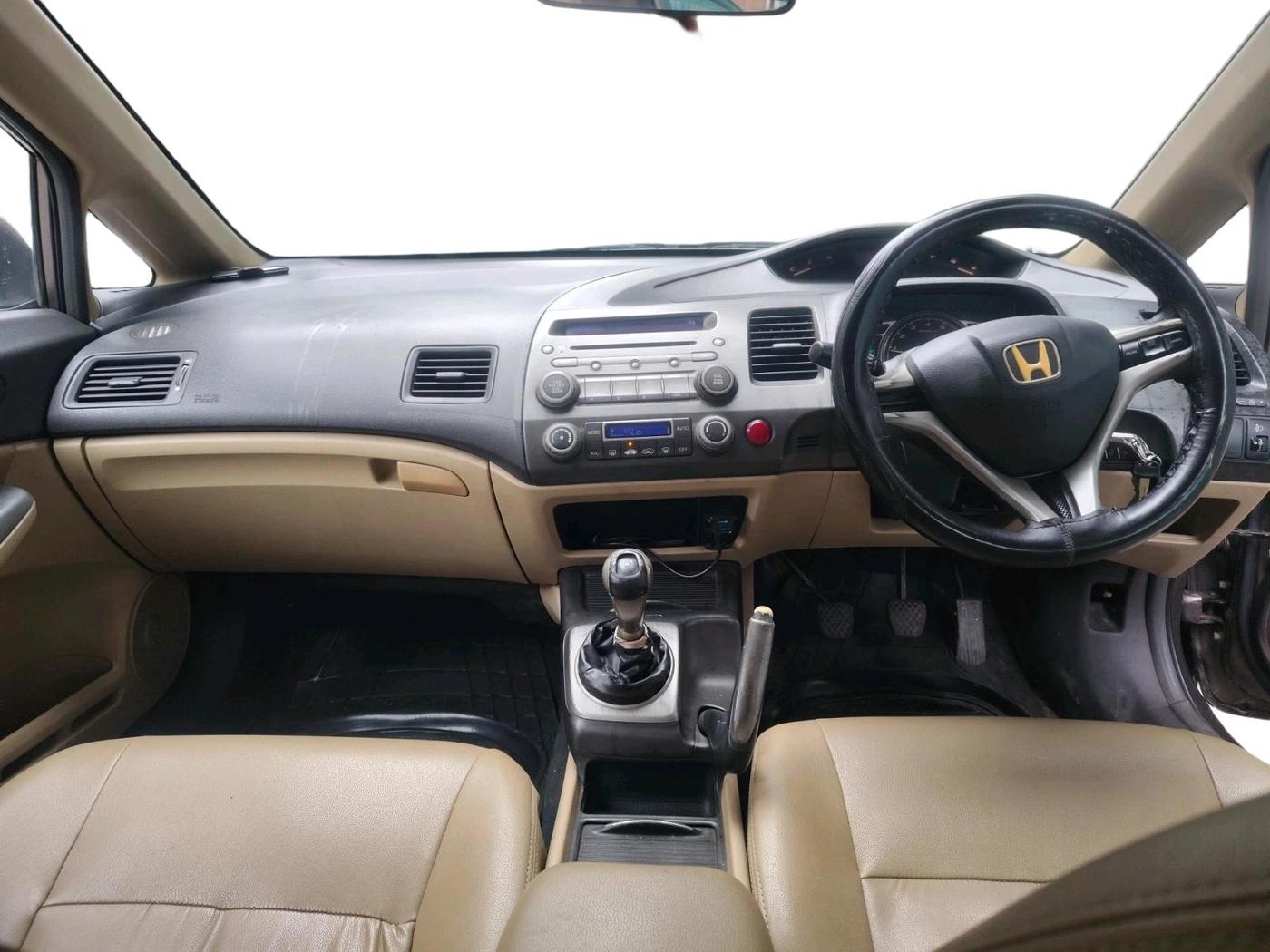 2011 Honda Civic 1.8L I-VTEC S MT, Petrol, Manual, 1,02,978 km, interior