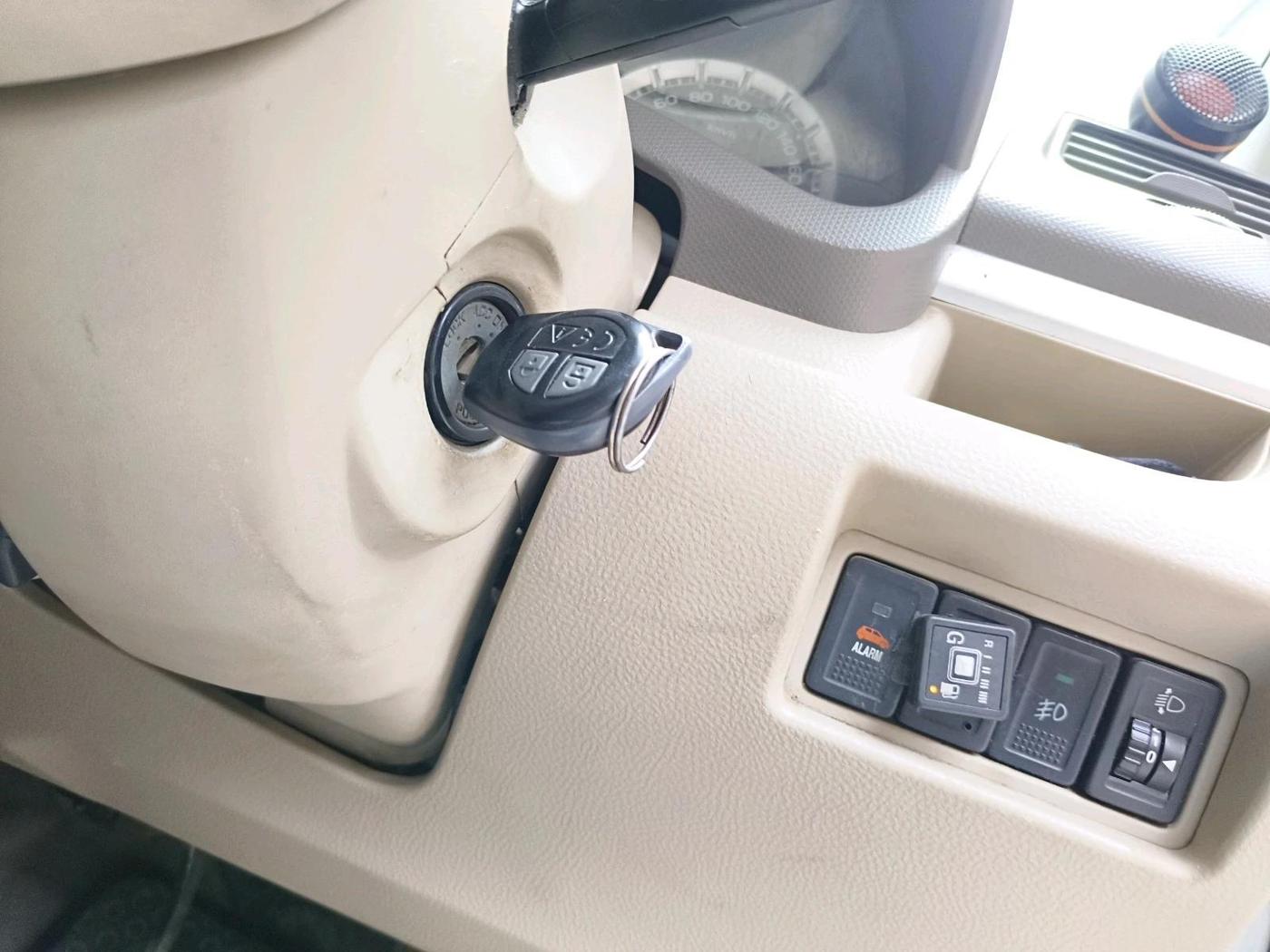 2012 Maruti Ertiga VXI, Petrol, Manual, 1,20,238 km, interior
