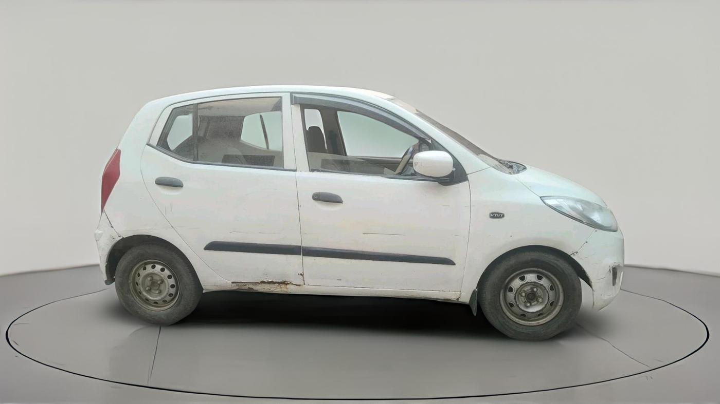 2012 Hyundai i10 ERA 1.1, CNG, Manual, 92,308 km, exterior