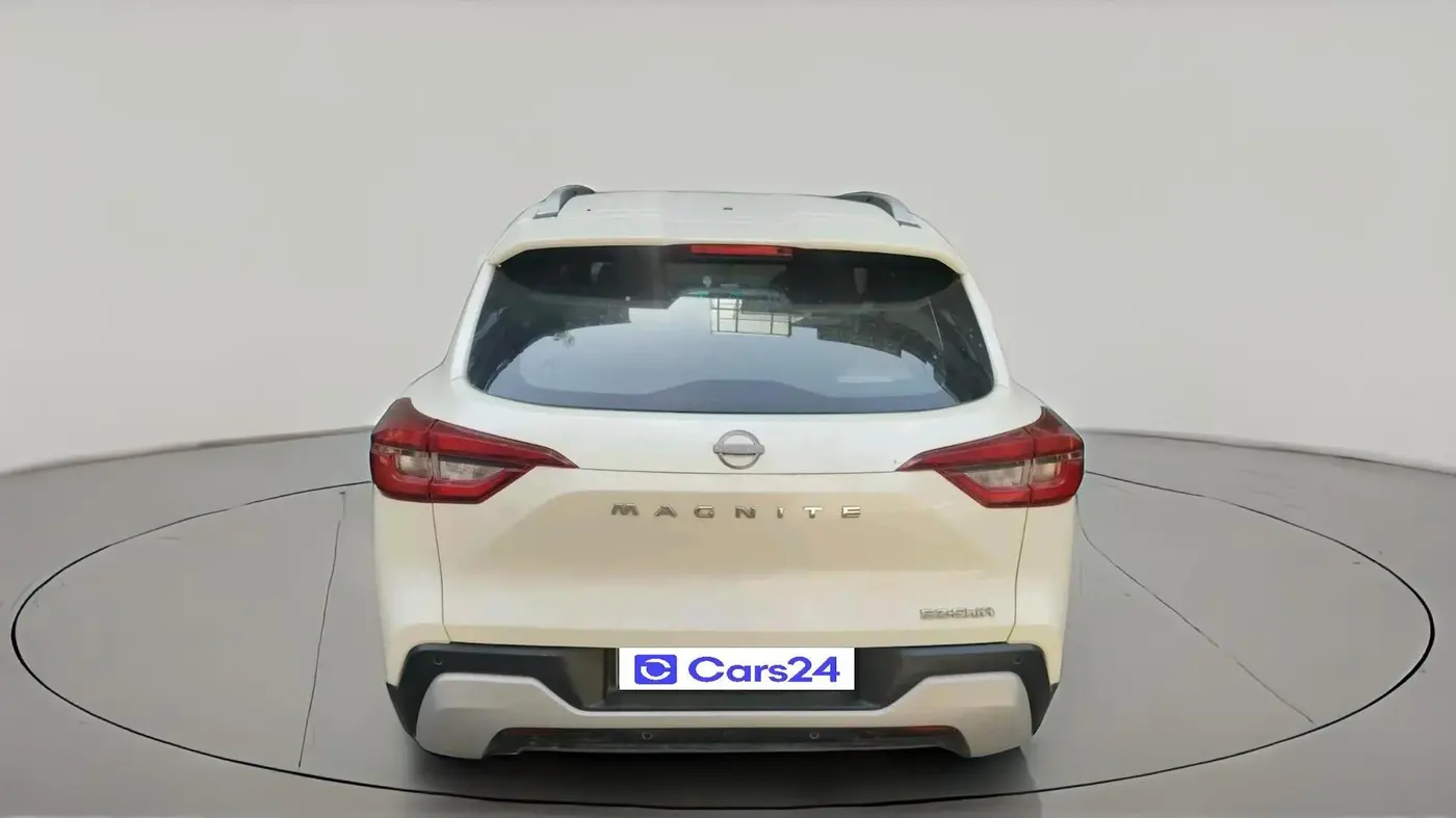 2024 Nissan MAGNITE Visia EZ-Shift, Petrol, Automatic, 16,343 km, exterior