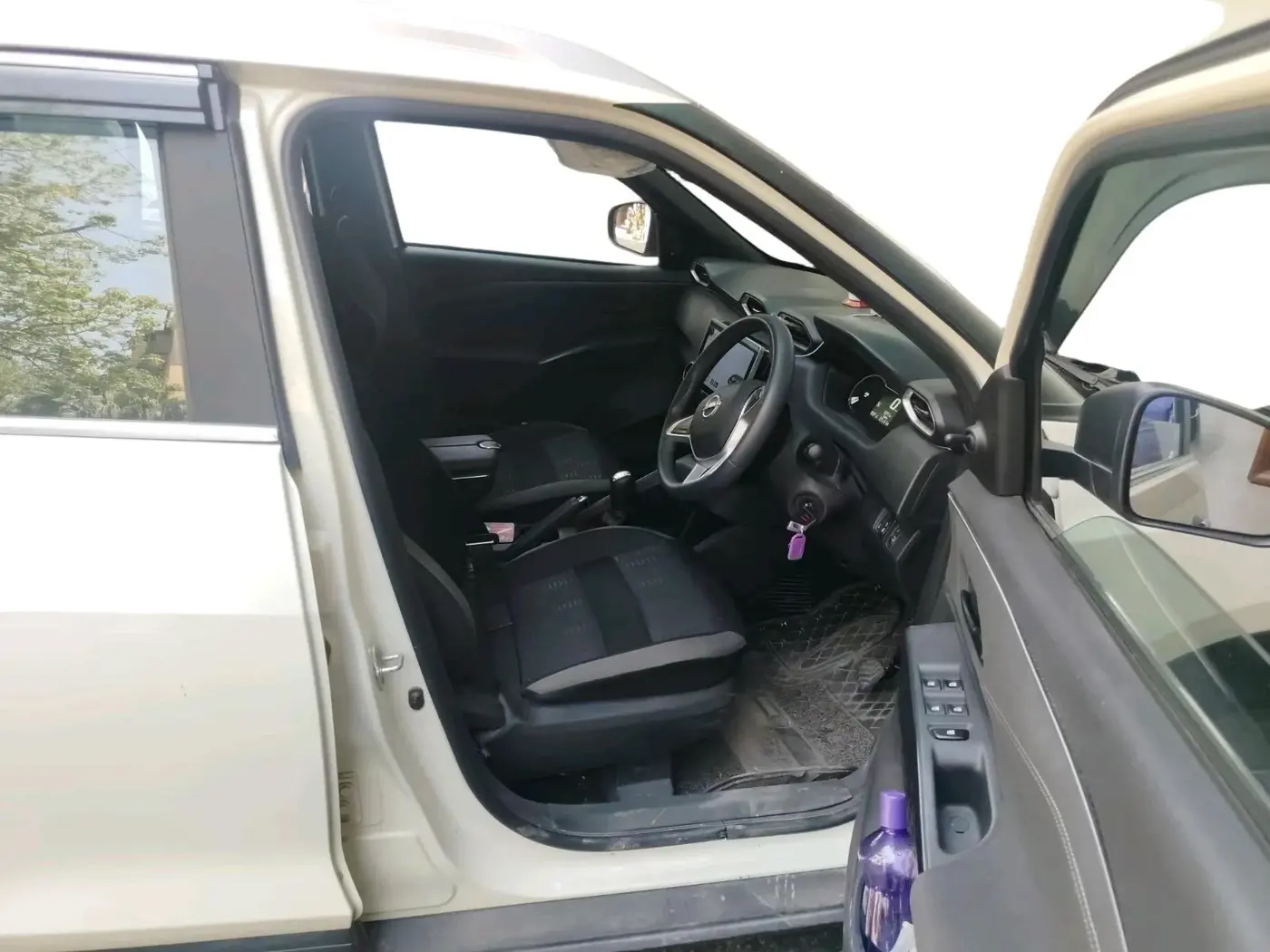 2024 Nissan MAGNITE Visia EZ-Shift, Petrol, Automatic, 16,343 km, interior