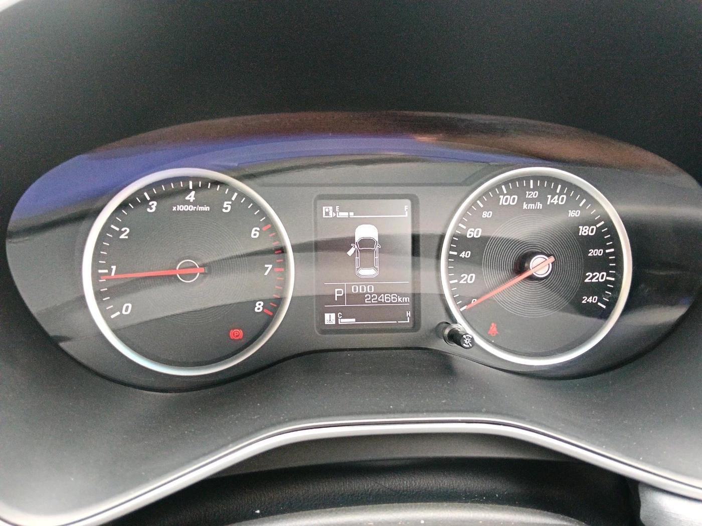 2022 MG HECTOR SHINE 1.5 PETROL TURBO CVT, Petrol, Automatic, 22,466 km, interior
