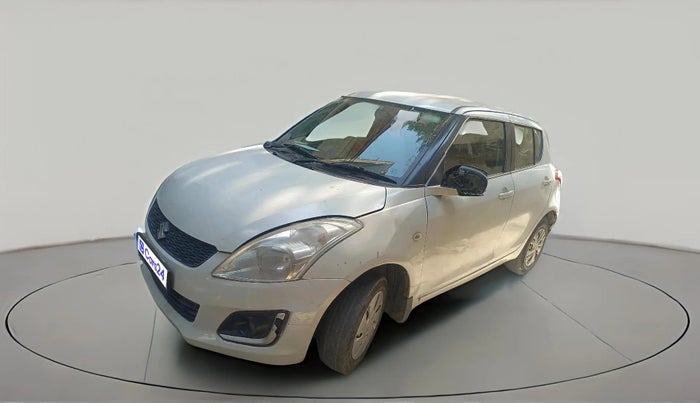 2017 Maruti Swift LXI (O), CNG, Manual, 1,07,365 km, exterior