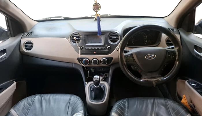 2017 Hyundai Grand i10 SPORTZ 1.2 KAPPA VTVT, CNG, Manual, 78,133 km, interior