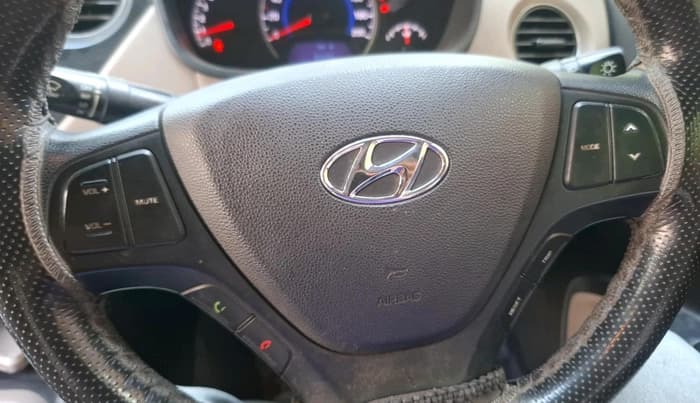 2017 Hyundai Grand i10 SPORTZ 1.2 KAPPA VTVT, CNG, Manual, 78,133 km, interior