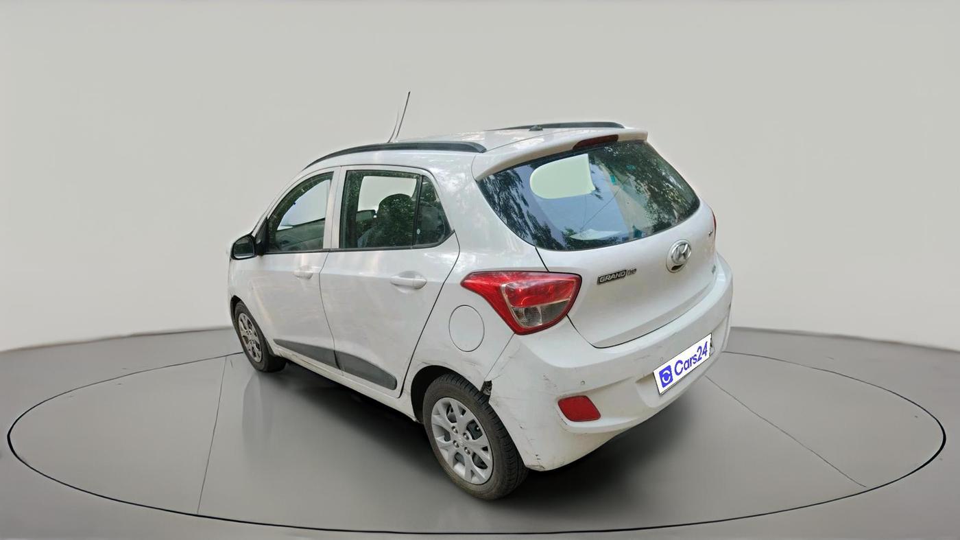 2015 Hyundai Grand i10 SPORTZ 1.2 KAPPA VTVT, Petrol, Manual, 78,086 km, exterior