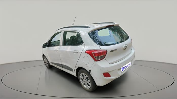 2015 Hyundai Grand i10 SPORTZ 1.2 KAPPA VTVT, Petrol, Manual, 78,086 km, exterior