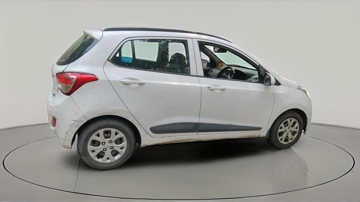 2015 Hyundai Grand i10 SPORTZ 1.2 KAPPA VTVT, Petrol, Manual, 78,086 km, exterior