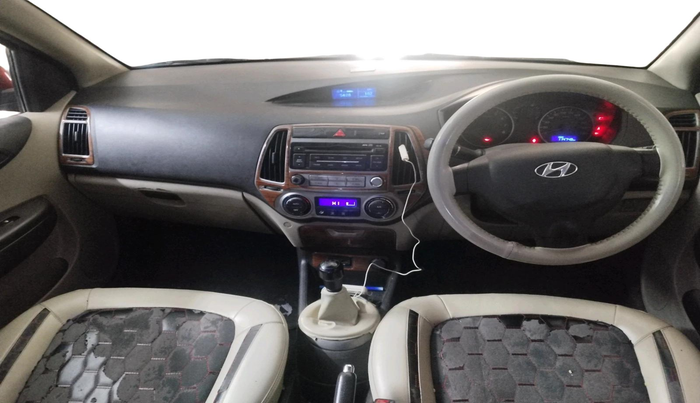 2013 Hyundai i20 MAGNA (O) 1.2, Petrol, Manual, 1,14,748 km, interior