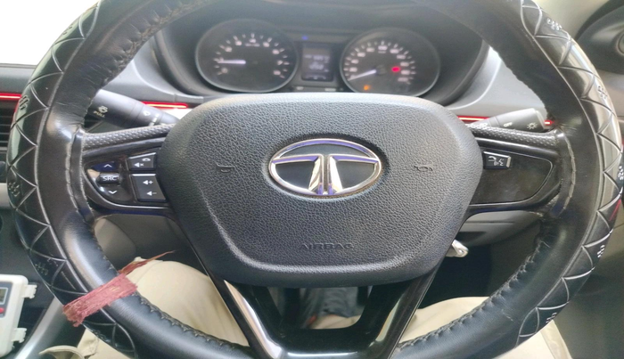 2018 Tata NEXON XM PETROL, Petrol, Manual, 58,570 km, interior