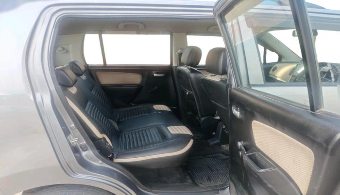 2018 Maruti Wagon R 1.0 LXI CNG, CNG, Manual, 84,687 km, interior