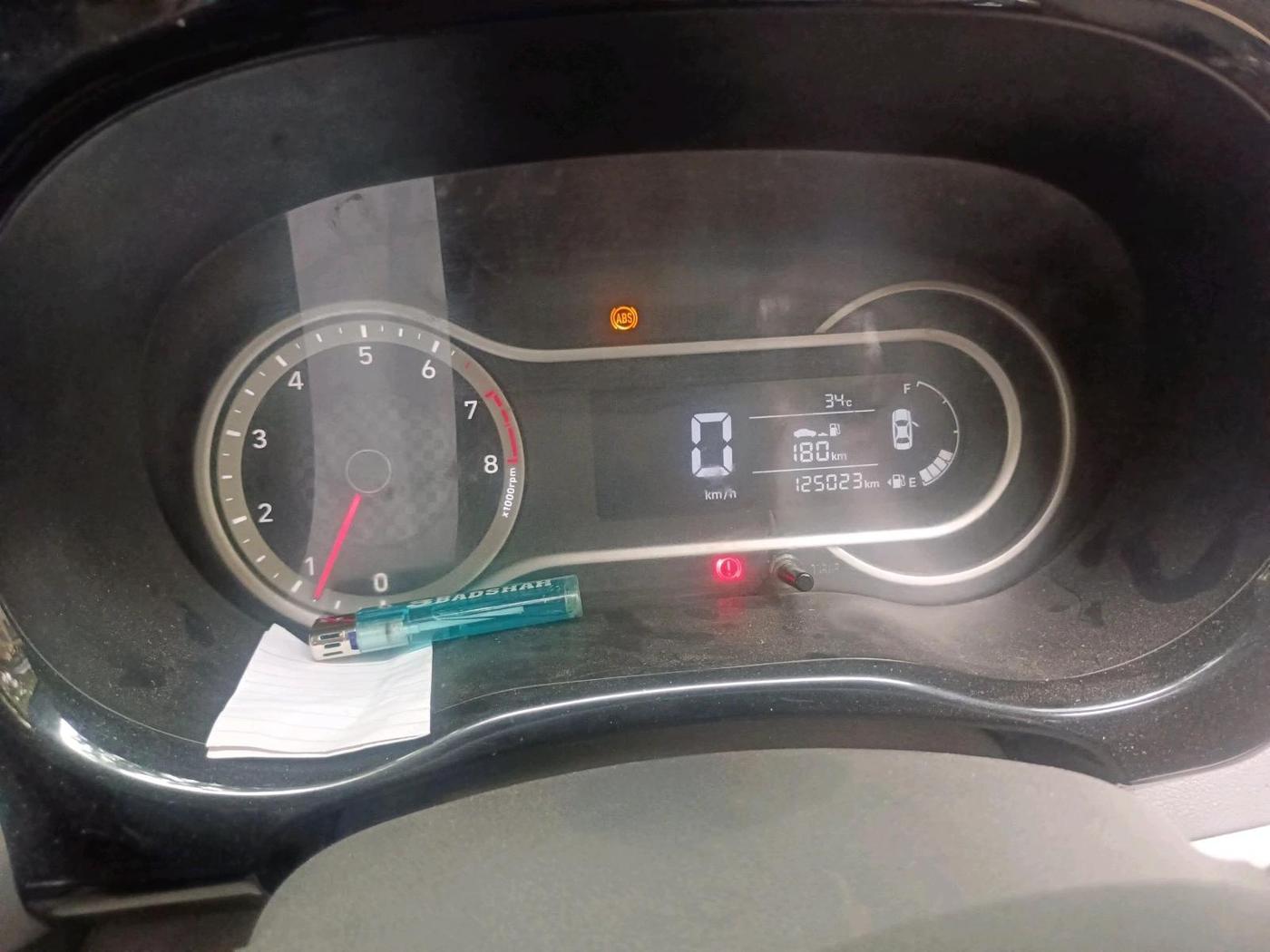 2019 Hyundai GRAND I10 NIOS SPORTZ 1.2 KAPPA VTVT, Petrol, Manual, 1,25,023 km, interior