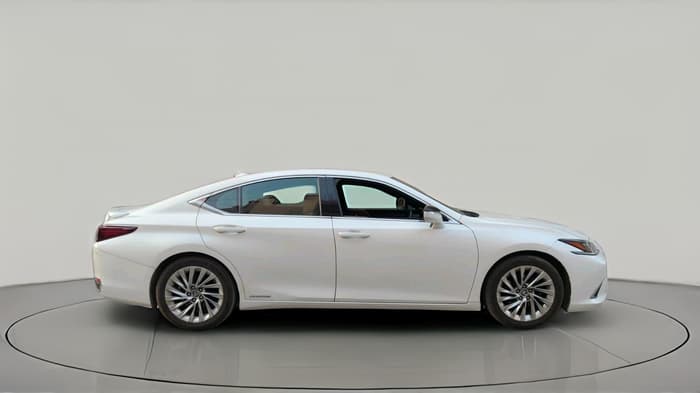 2019 Lexus ES 300h, Hybrid, Automatic, 1,57,355 km, exterior