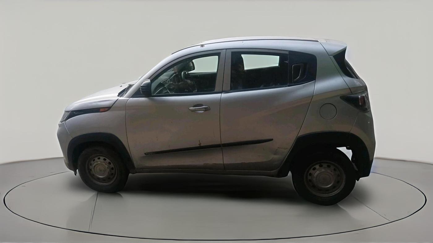 2017 Mahindra KUV 100 NXT K2+ P 6 STR, Petrol, Manual, 55,000 km, exterior