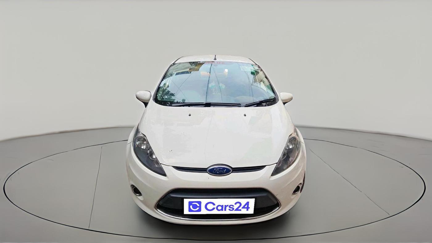 2011 Ford Fiesta TITANIUM PETROL, Petrol, Manual, 1,04,335 km, exterior