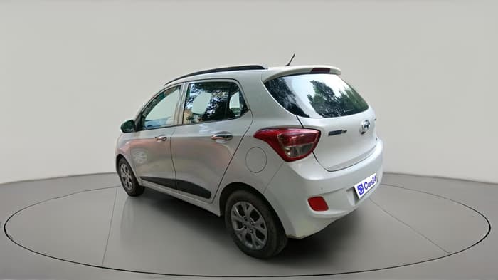2015 Hyundai Grand i10 SPORTZ 1.2 KAPPA VTVT, Petrol, Manual, 99,691 km, exterior