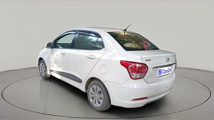 2015 Hyundai Xcent S 1.2, Petrol, Manual, 73,108 km, exterior