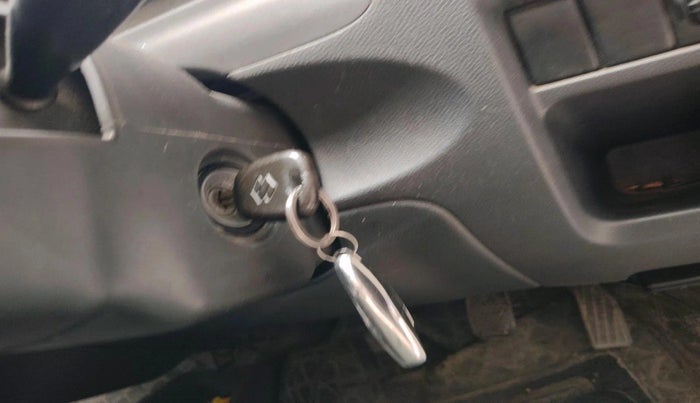 2016 Maruti Alto 800 LXI, CNG, Manual, 86,976 km, interior