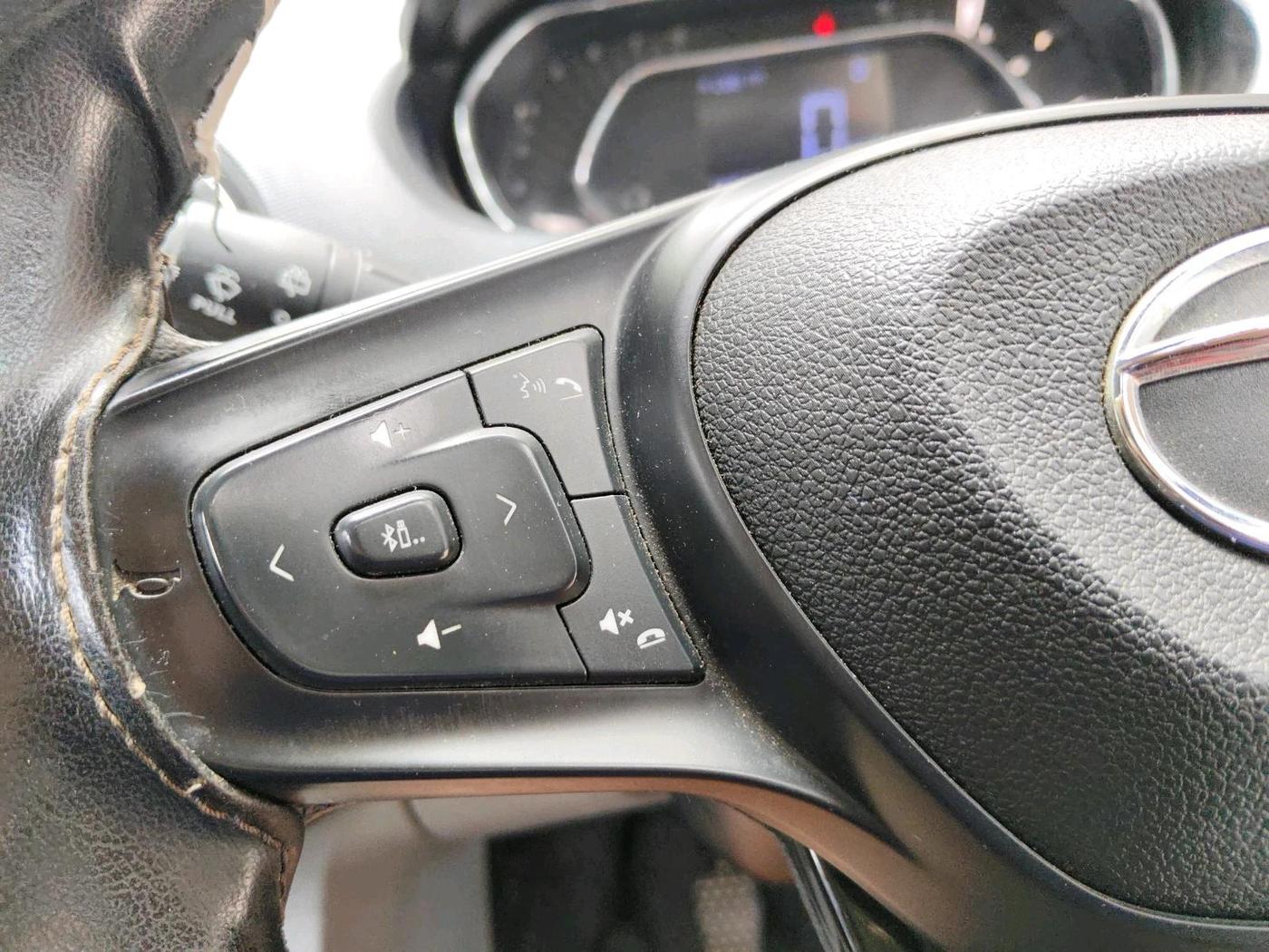 2020 Tata Tiago XZ PETROL, Petrol, Manual, 35,074 km, interior