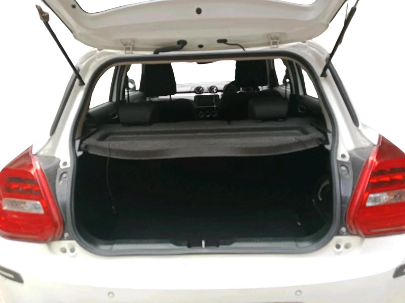 2021 Maruti Swift ZXI AMT, Petrol, Automatic, 35,859 km, exterior
