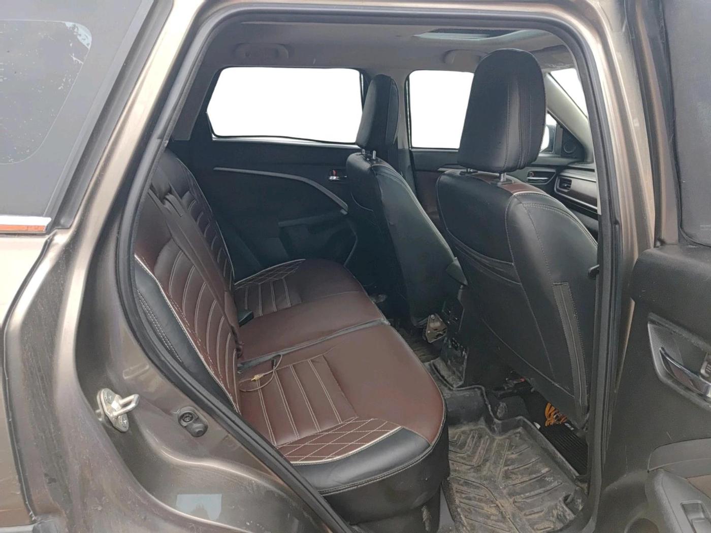 2022 Maruti BREZZA ZXI SMART HYBRID , Petrol, Manual, 53,365 km, interior